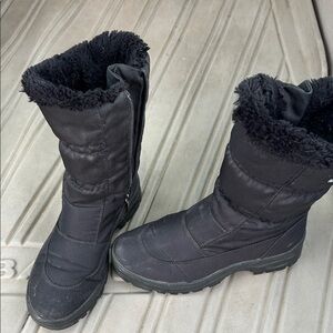 Pajar Black Winter Boots with Faux Fur Lining